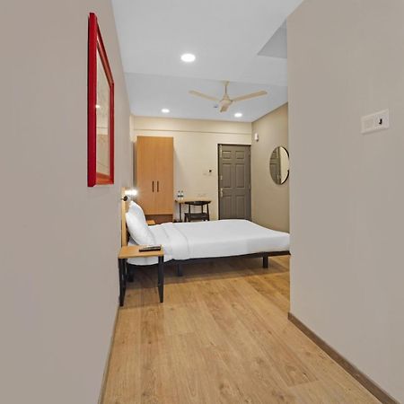 Hotel Js Residency Ченнаи Экстерьер фото
