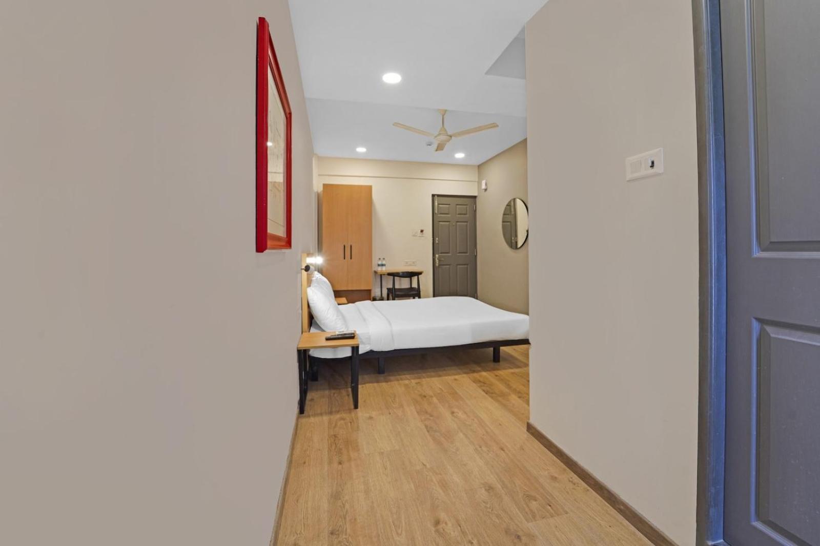 Hotel Js Residency Ченнаи Экстерьер фото